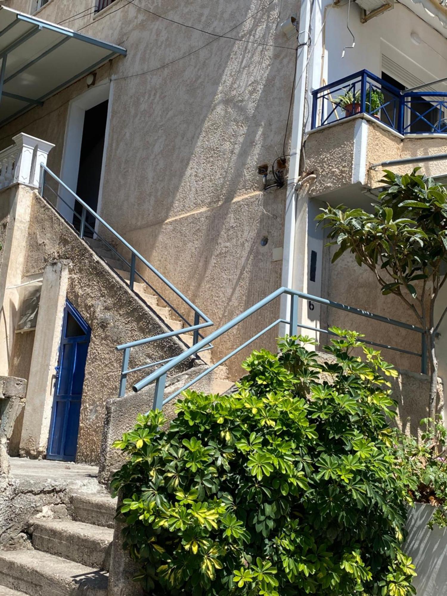 Apartament Roisin Sarandë 外观 照片